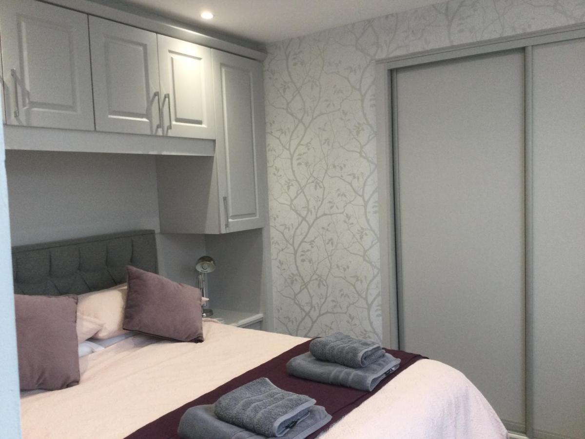 Leafy Lytham Central Lovely Ground Floor 1 Bedroom Apartment With Private Garden In Lytham Dog Friendly Lytham St Annes Εξωτερικό φωτογραφία